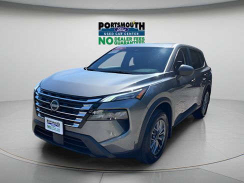 Used 2026 Nissan Rogue S AWD/4WD image 19