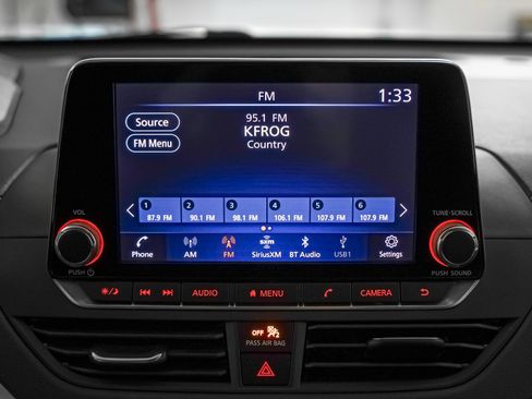 Used 2019 Nissan Altima 2.5 SV image 19