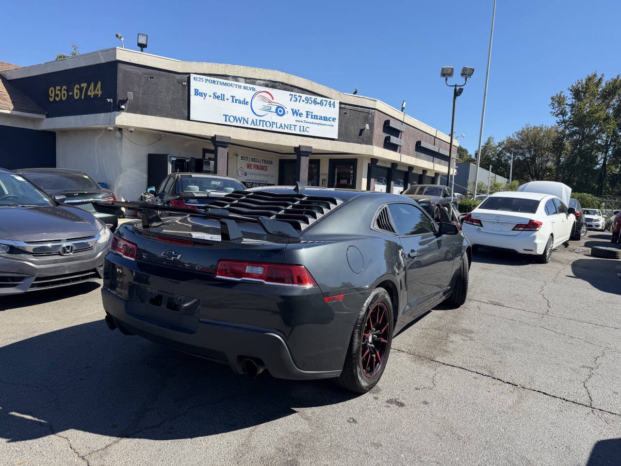 Used 2014 Chevrolet Camaro LS RWD image 11