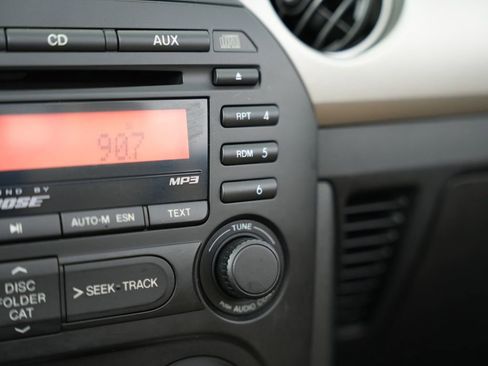 Used 2011 MAZDA MX-5 Miata Grand Touring w/ Premium Pkg image 22