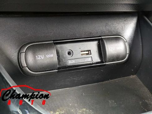 Used 2016 Kia Soul ! w/ Premium Package FWD image 26