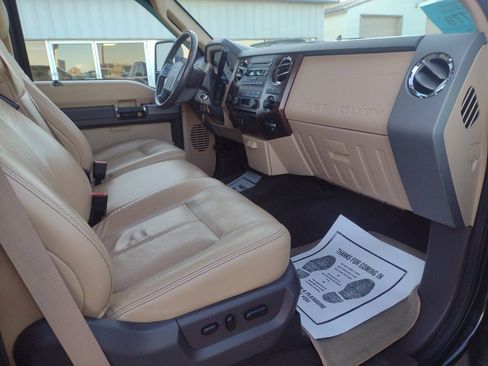 Used 2012 Ford F350 Lariat w/ Lariat Interior Pkg image 23
