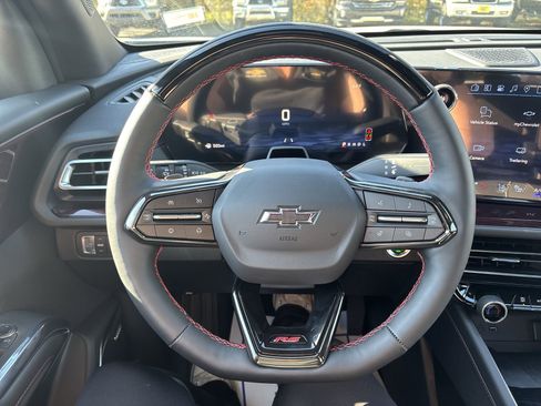 New 2026 Chevrolet Traverse RS image 17