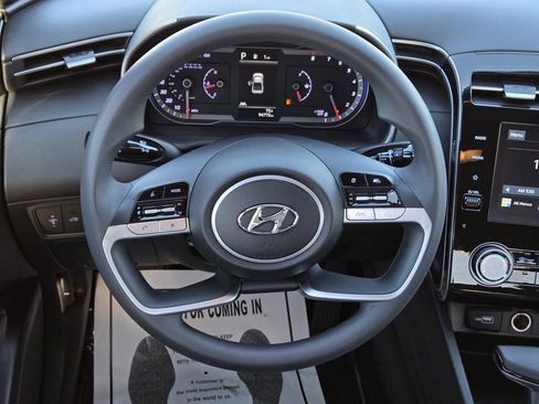 Used 2022 Hyundai Santa Cruz SEL image 25