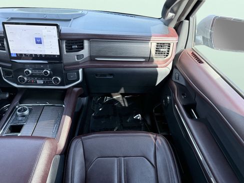 Used 2023 Ford Expedition Max Limited image 62