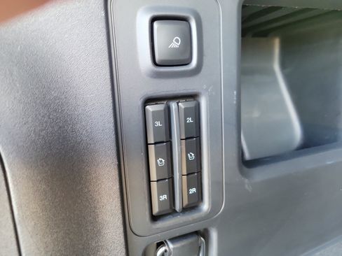 Used 2026 Ford Expedition Max Platinum w/ Stealth Performance Package AWD/4WD image 8