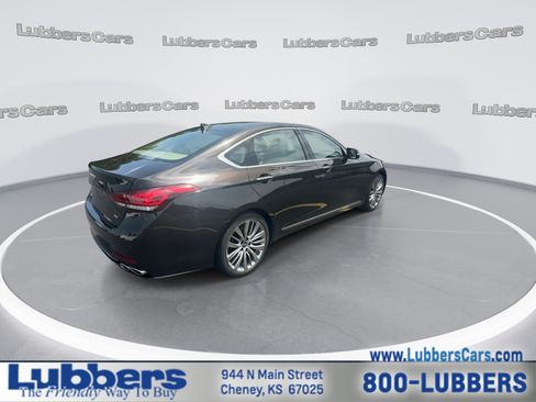 Used 2018 Genesis G80 5.0 Ultimate RWD image 8