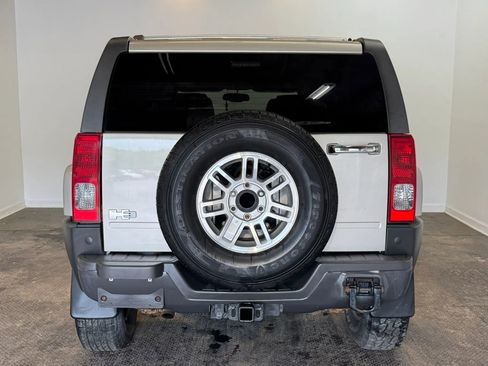 Used 2008 HUMMER H3 Luxury AWD/4WD image 5
