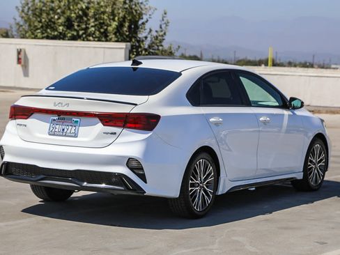 Used 2023 Kia Forte GT-Line w/ GT-Line Technology Package FWD image 5