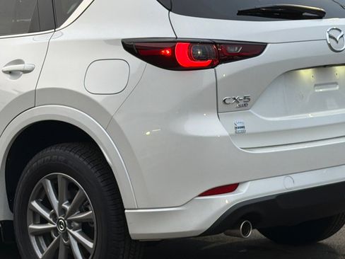 New 2025 MAZDA CX-5 AWD 2.5 S w/ Preferred Package image 6