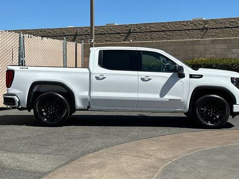 Certified 2026 GMC Sierra 1500 Elevation AWD/4WD image 3