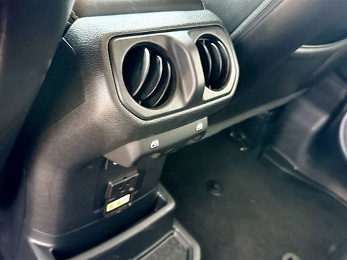 Used 2023 Jeep Wrangler Unlimited Sahara w/ Cold Weather Group AWD/4WD image 28