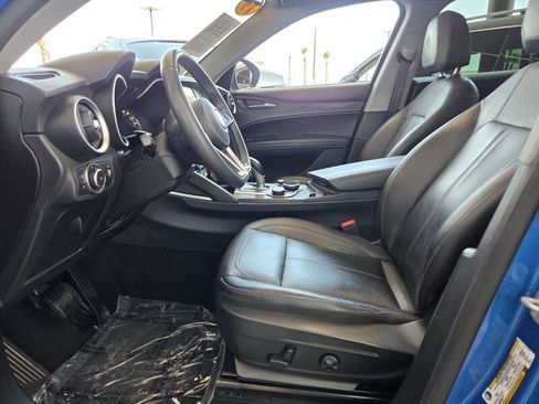 Used 2019 Alfa Romeo Stelvio AWD w/ Nero Edizione image 13