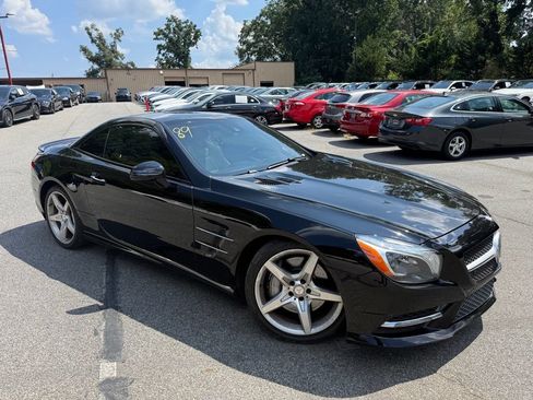 Used 2013 Mercedes-Benz SL 550 image 2