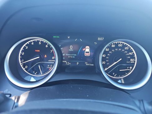 Used 2024 Toyota Camry XLE w/ Cold Weather Package FWD image 2