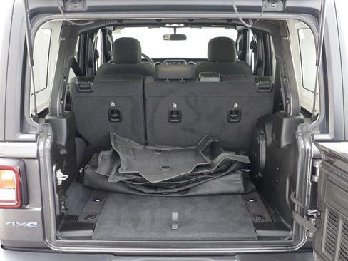 Used 2023 Jeep Wrangler Unlimited AWD/4WD image 20