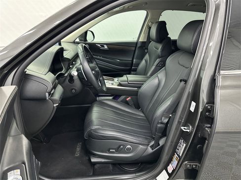 Used 2024 Genesis GV80 2.5T image 4