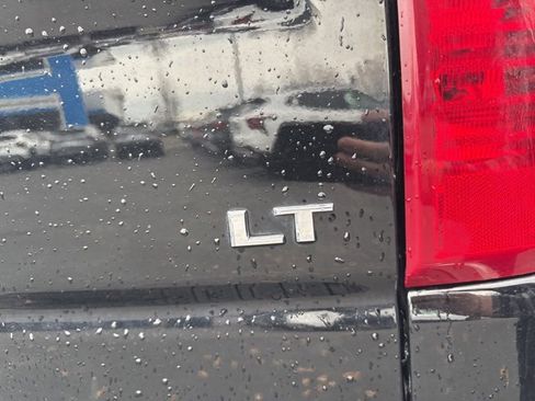 Used 2025 Chevrolet Silverado 1500 LT image 11