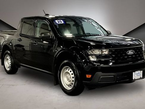 Used 2025 Ford Maverick XL w/ Equipment Group 102A AWD/4WD image 3