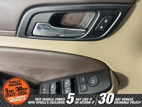 Certified 2019 Chevrolet Suburban LT image 25