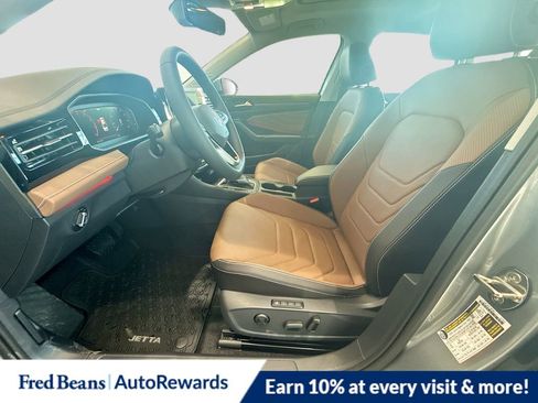 New 2026 Volkswagen Jetta SEL image 11