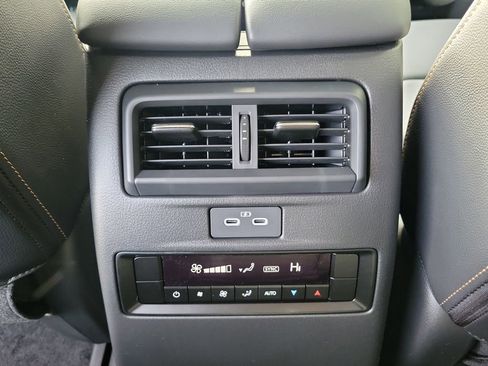 New 2026 MAZDA CX-90 3.3 Turbo w/ Select Package image 17