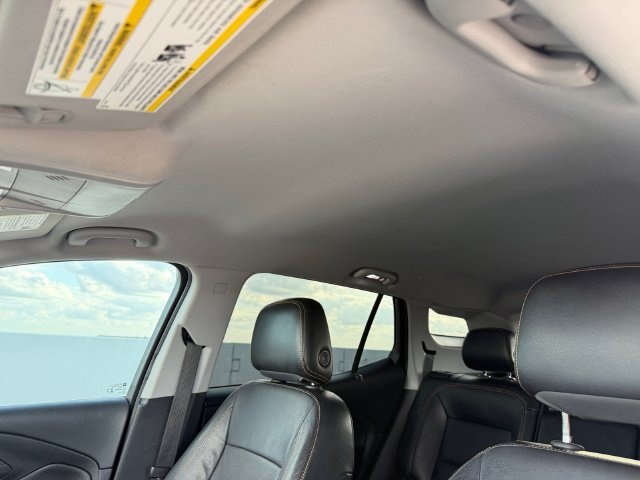 Used 2020 GMC Terrain SLT AWD/4WD image 29