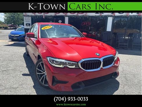 Used 2019 BMW 330i Sedan image 1