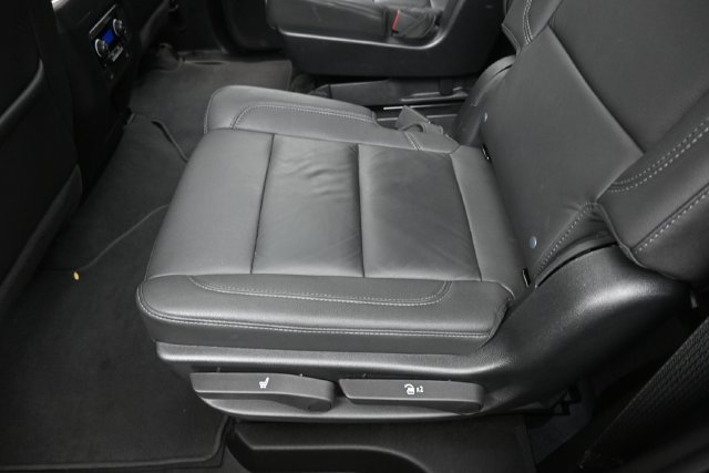 Used 2023 Chevrolet Tahoe LT w/ LT Signature Plus Package AWD/4WD image 23