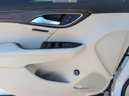 Used 2023 Buick Envision Avenir AWD/4WD image 11