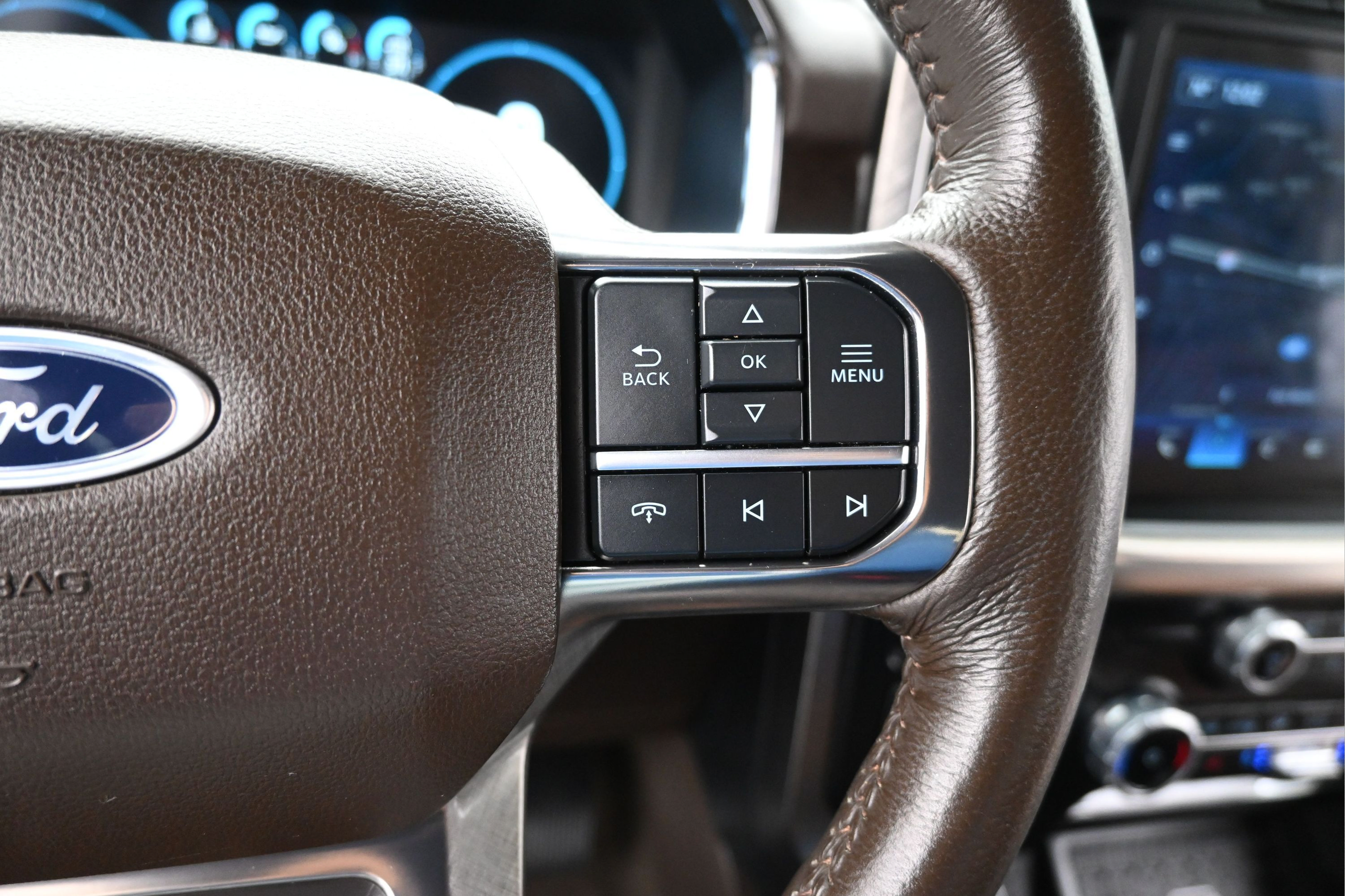 Used 2023 Ford F150 King Ranch w/ Equipment Group 601A High AWD/4WD image 15