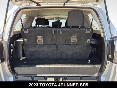 Used 2023 Toyota 4Runner SR5 AWD/4WD image 24