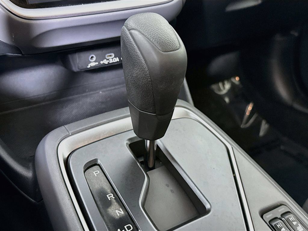 Used 2025 Subaru Crosstrek 2.5i Premium AWD/4WD image 10