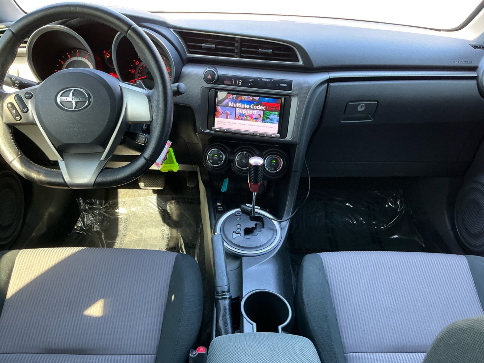Used 2015 Scion tC FWD image 10