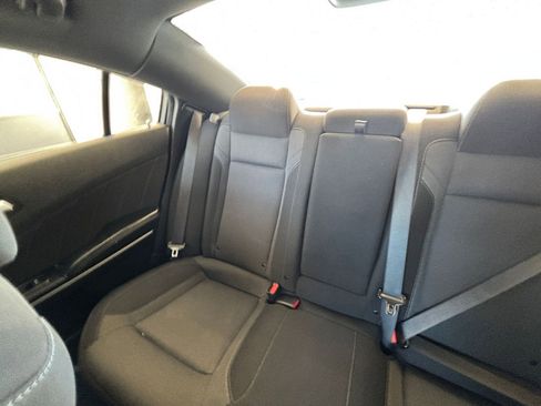Used 2022 Dodge Charger SXT RWD image 40