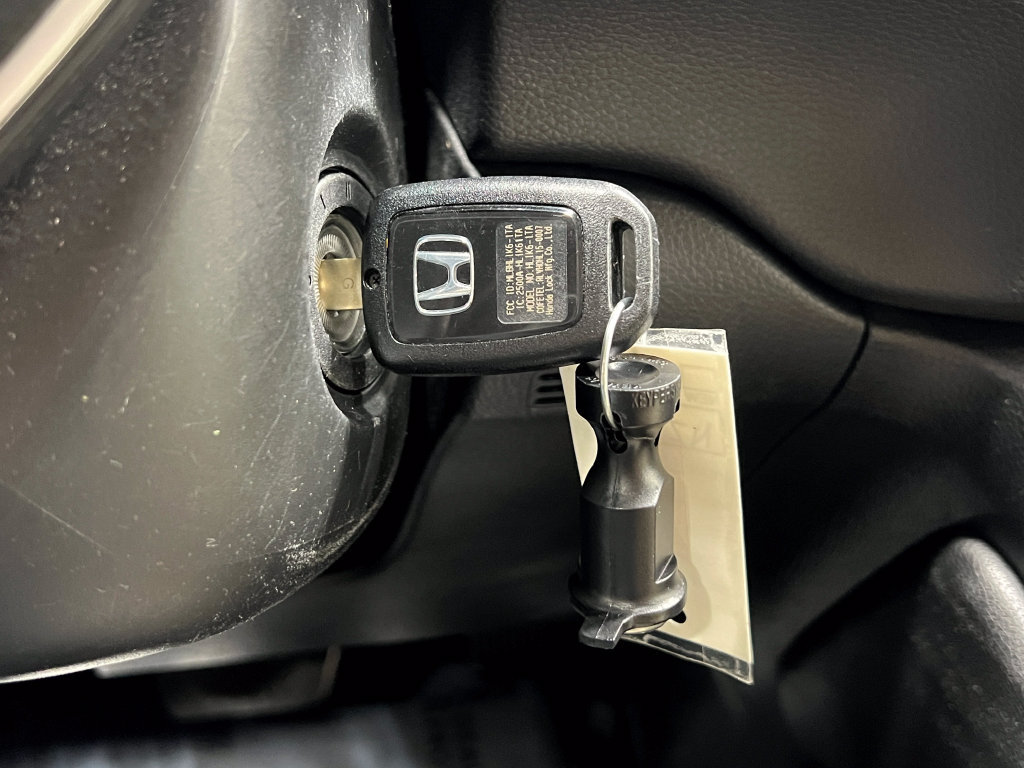 Used 2018 Honda CR-V LX image 20