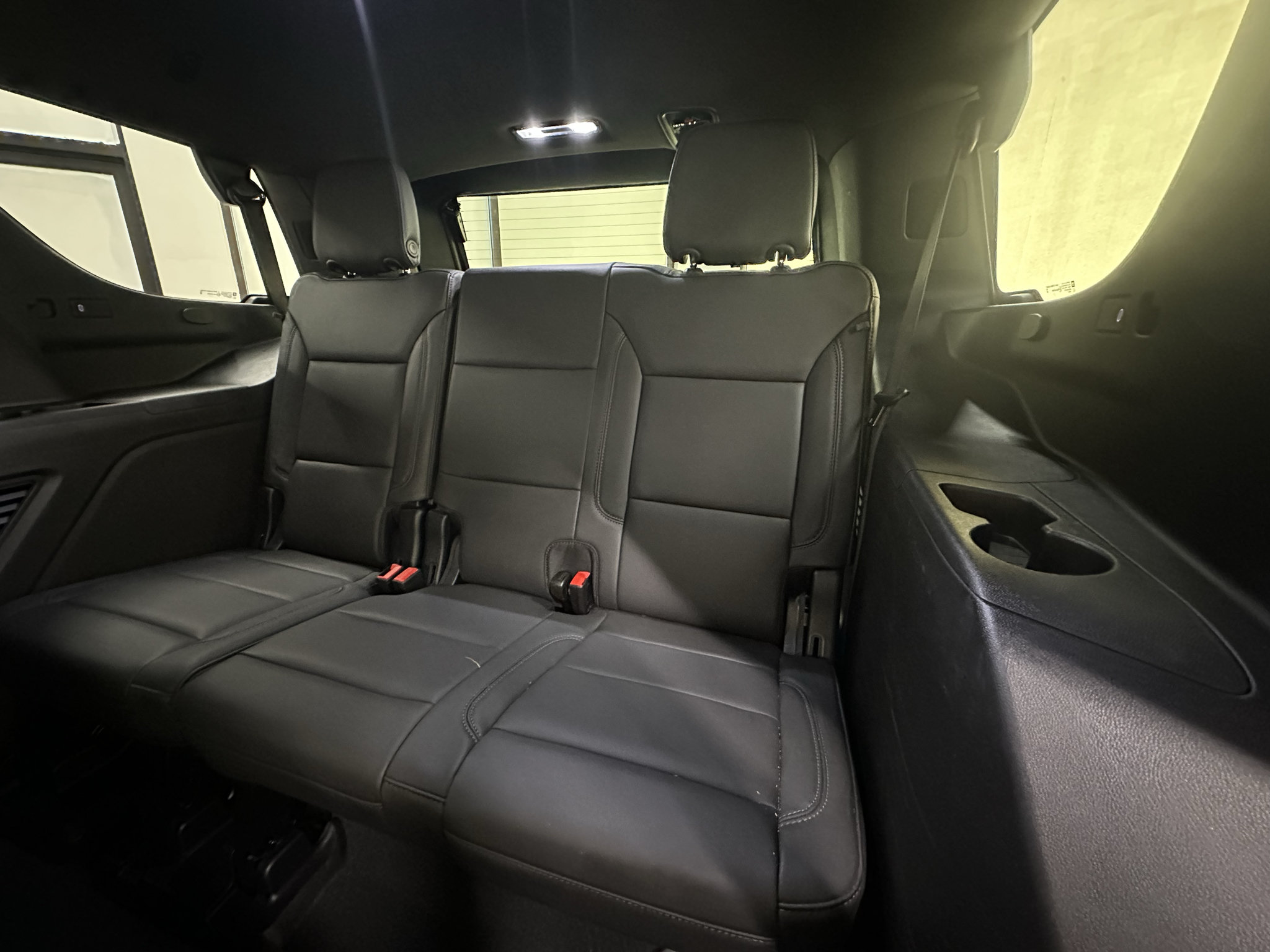 Used 2025 Chevrolet Tahoe LT AWD/4WD image 24