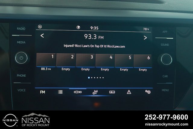 Used 2023 Volkswagen Taos SE w/ Black Wheel Package FWD image 27
