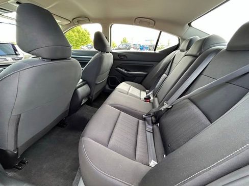 Used 2023 Nissan Altima 2.5 SV FWD image 28