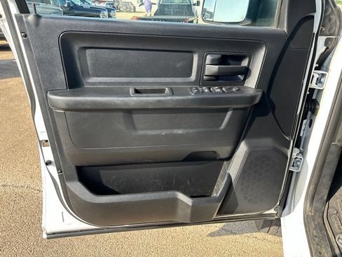 Used 2014 RAM 2500 Tradesman w/ Chrome Appearance Group AWD/4WD image 7