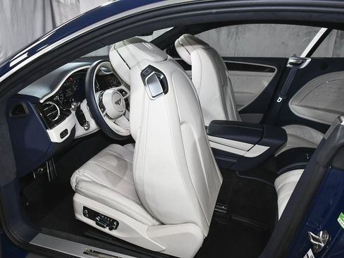 Used 2022 Bentley Continental GT image 55