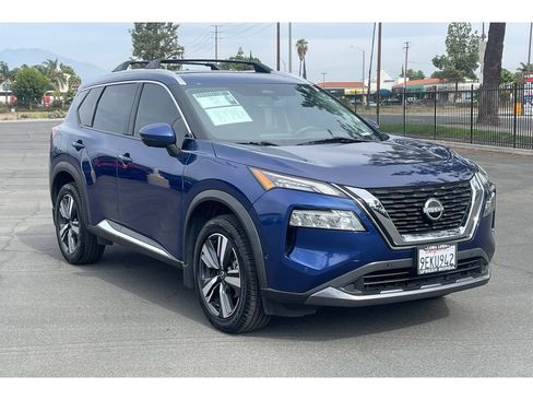 Used 2023 Nissan Rogue SL w/ SL Premium Package FWD image 8