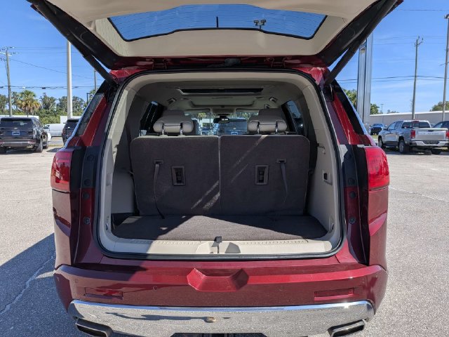 Used 2017 GMC Acadia Denali w/ Technology Package FWD image 13
