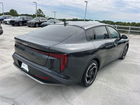 Used 2025 Kia K4 EX FWD image 5