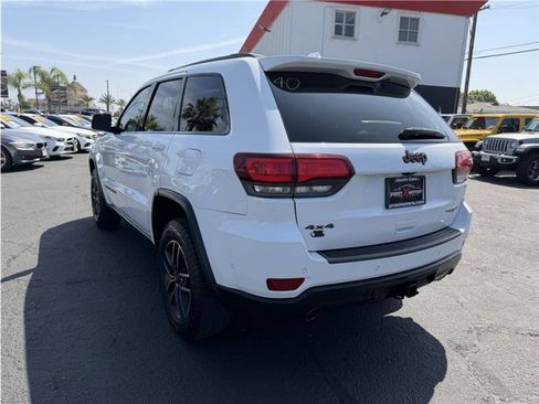 Used 2019 Jeep Grand Cherokee Trailhawk w/ Trailhawk Luxury Group image 60