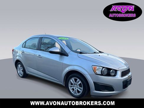 Used 2012 Chevrolet Sonic LS image 1