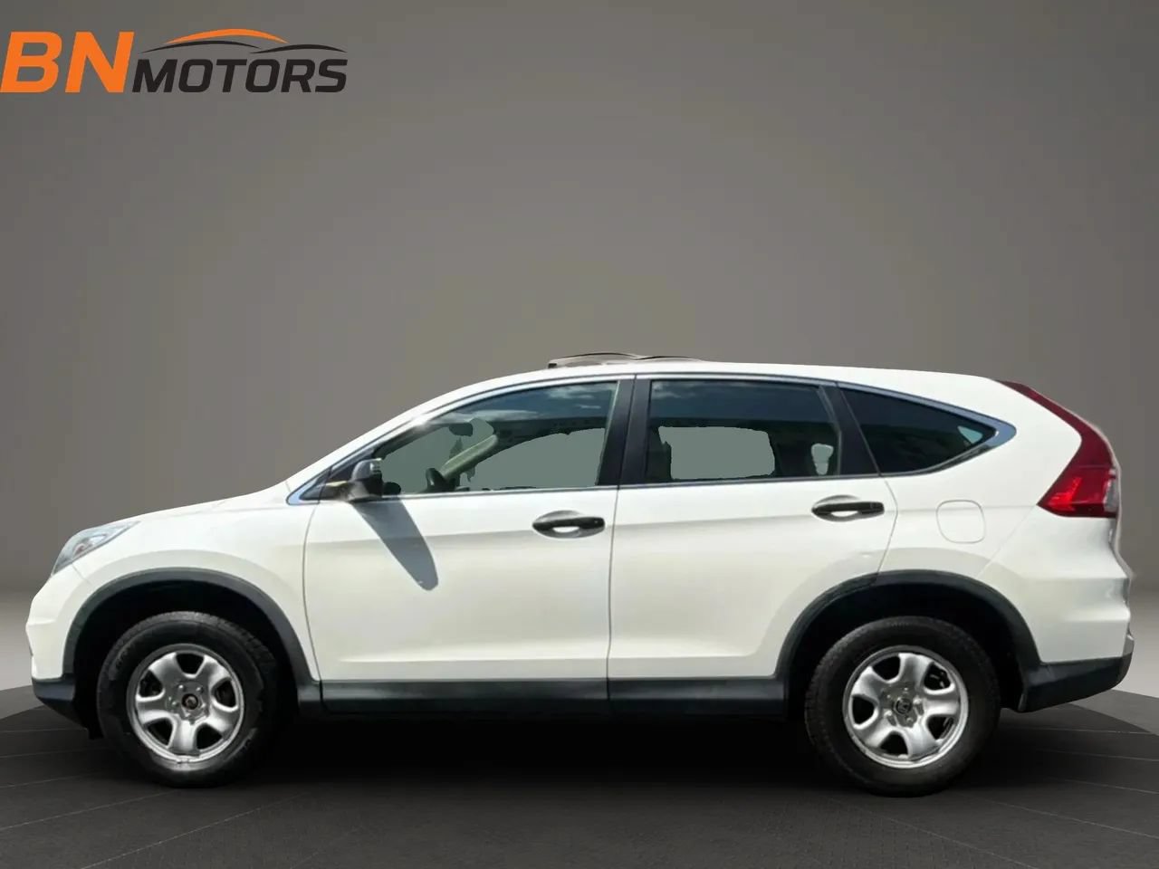 Used 2016 Honda CR-V LX image 9