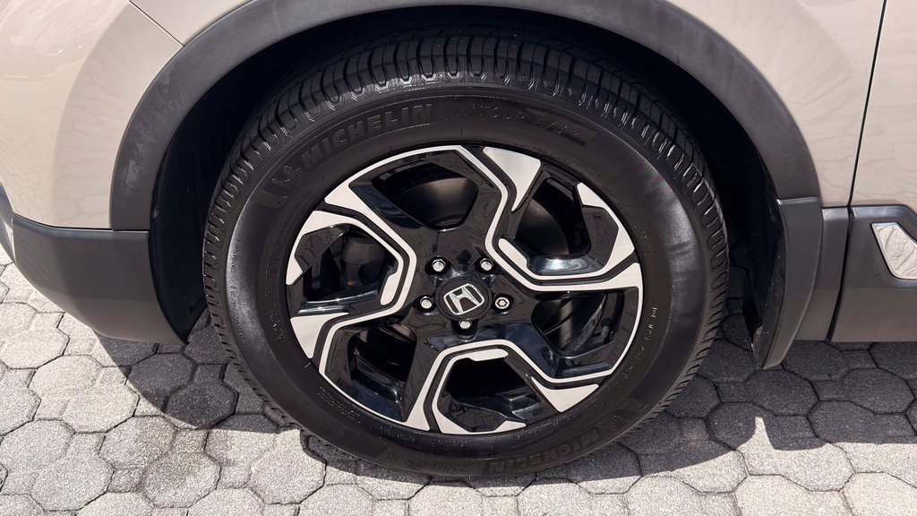 Certified 2019 Honda CR-V Touring image 18