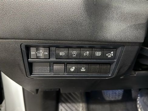 Used 2024 Toyota Tundra Limited image 14