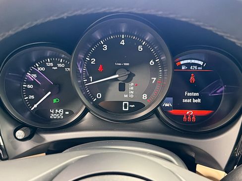 Used 2025 Porsche Macan image 39